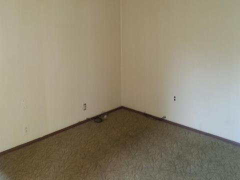 908 Jones Ave, Braddock, PA 15104 photo 2