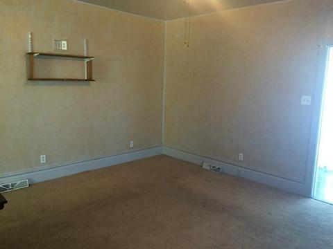 422 First Ave, New Eagle, PA 15067 photo 9
