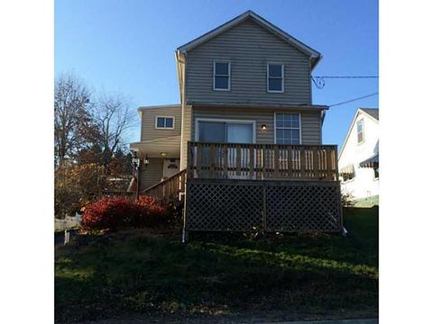 422 First Ave, New Eagle, PA 15067 photo 2