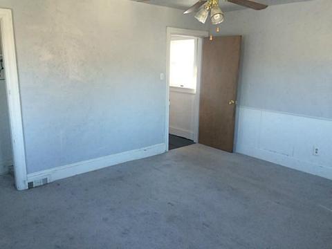 422 First Ave, New Eagle, PA 15067 photo 13
