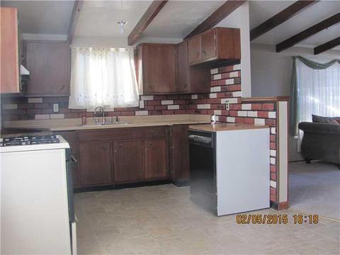 504 Davis, Clairton, PA 15025 photo 2