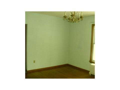 751 7th Ave, Coraopolis, PA 15108 photo 3