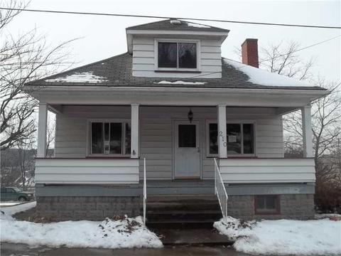 210 5th Ave, Monaca, PA 15061 photo 1