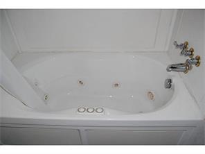 1776 Ivanhoe Dr, Irwin, PA 15642 photo 14