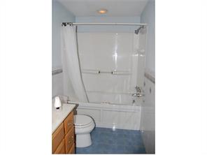 1776 Ivanhoe Dr, Irwin, PA 15642 photo 12