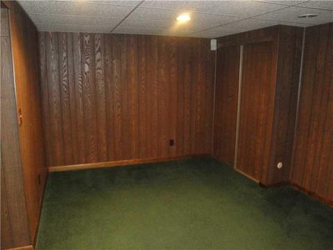 809 Maple Ave, New Eagle, PA 15067 photo 6