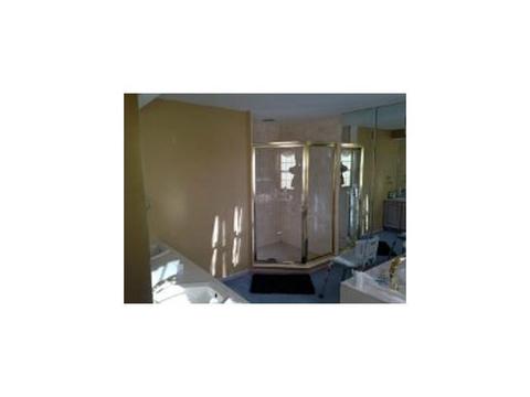 2243 Manordale Dr, Export, PA 15632 photo 9