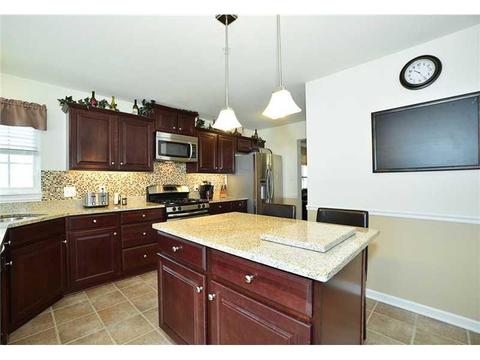 276 Broadstone Dr, Mars, PA 16046 photo 7
