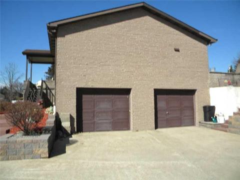 122 Circle Dr, Irwin, PA 15642 photo 23