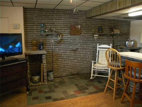122 Circle Dr, Irwin, PA 15642 photo 16
