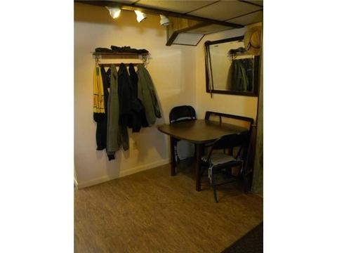 122 Circle Dr, Irwin, PA 15642 photo 18