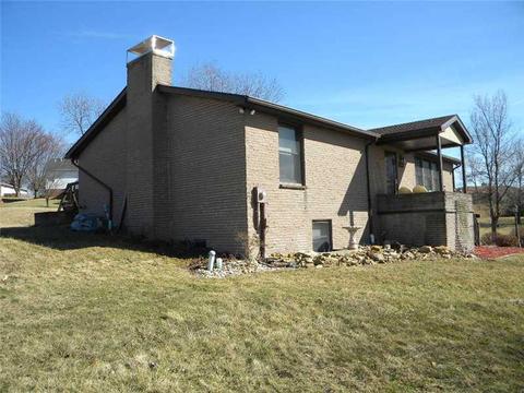 122 Circle Dr, Irwin, PA 15642 photo 25