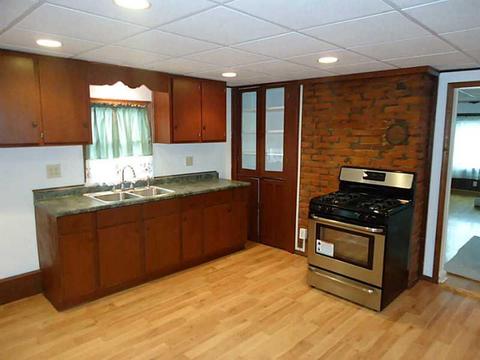 331 Third St, Smithton, PA 15479 photo 9