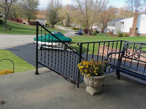 7 Mallard Ct, Export, PA 15632 photo 2