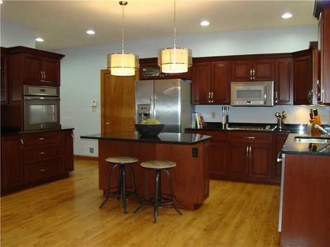 10 Crystol Ct, Irwin, PA 15642 photo 7