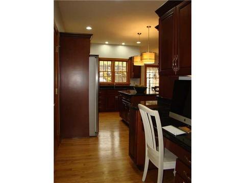 10 Crystol Ct, Irwin, PA 15642 photo 9