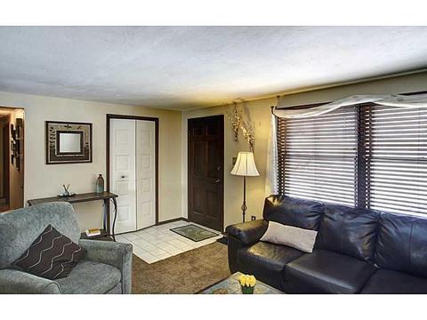 36 Dover Rd, Irwin, PA 15642 photo 16