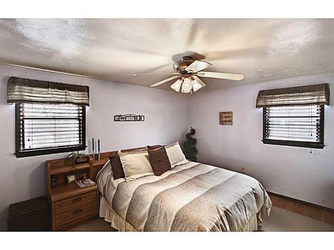 36 Dover Rd, Irwin, PA 15642 photo 10