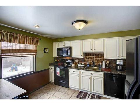 36 Dover Rd, Irwin, PA 15642 photo 7