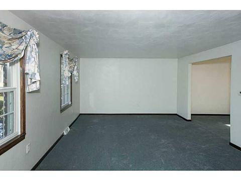 485 Lockwood Rd, Export, PA 15632 photo 8
