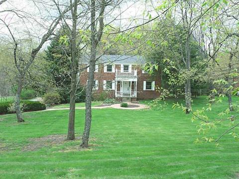 485 Lockwood Rd, Export, PA 15632 photo 2