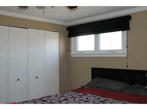 3172 Claudia St, Export, PA 15632 photo 5