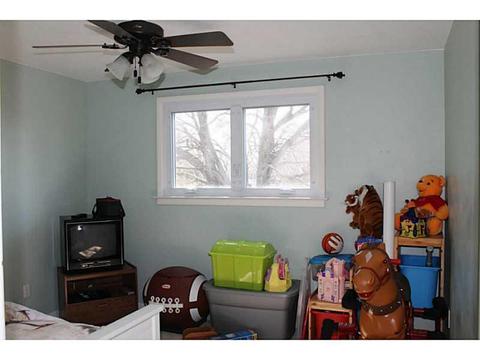3172 Claudia St, Export, PA 15632 photo 7