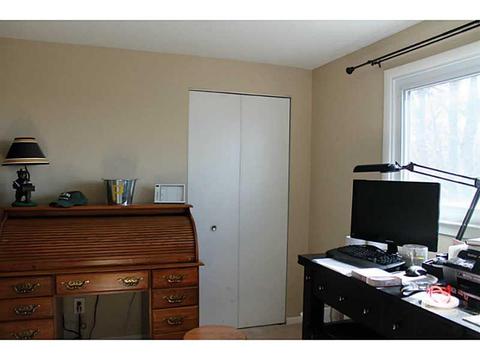 3172 Claudia St, Export, PA 15632 photo 8