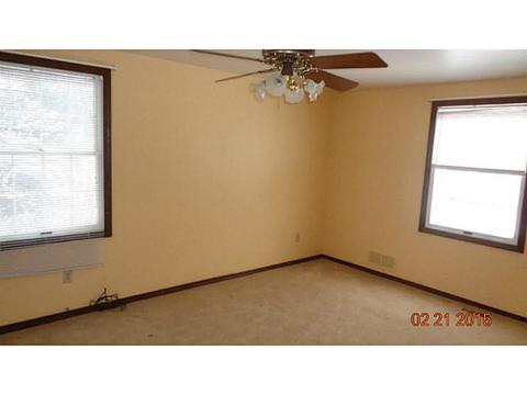 6930 Mellon Rd, Export, PA 15632 photo 9
