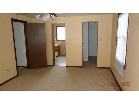 6930 Mellon Rd, Export, PA 15632 photo 17