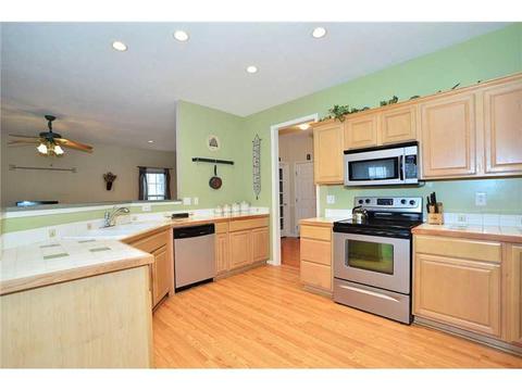 228 Cliffside Dr, Mars, PA 16046 photo 6