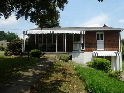 301 Lora Dr, Irwin, PA 15642 photo 19