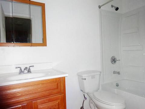 301 Lora Dr, Irwin, PA 15642 photo 12