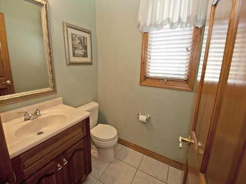 265 Arrowhead Ln, Eighty Four, PA 15330 photo 10