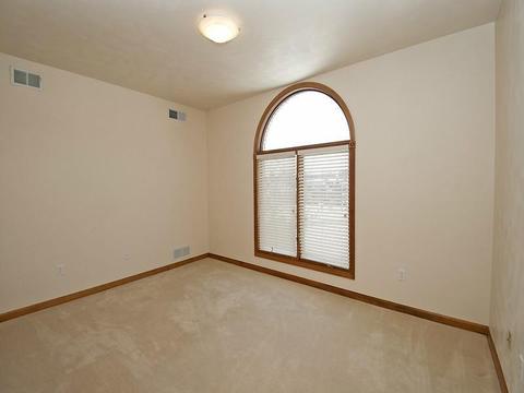 265 Arrowhead Ln, Eighty Four, PA 15330 photo 15