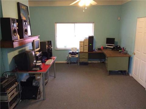 535 Main St, Carnegie, PA 15106 photo 2