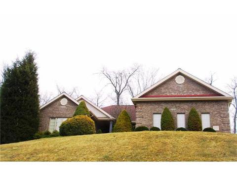 205 Arrowhead Ln, Eighty Four, PA 15330 photo 1