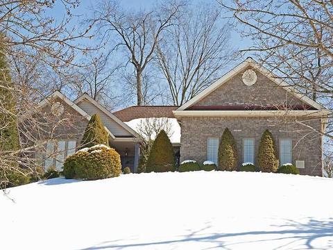 205 Arrowhead Ln, Eighty Four, PA 15330 photo 2