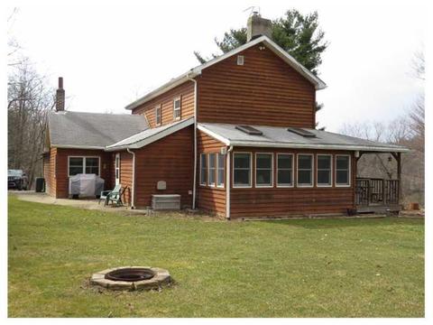 127 Aviation Ln, Export, PA 15632 photo 2