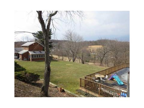 127 Aviation Ln, Export, PA 15632 photo 3