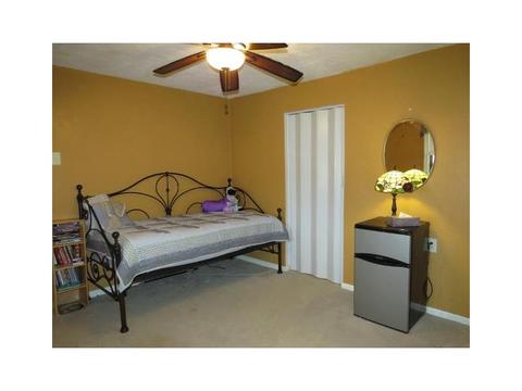 127 Aviation Ln, Export, PA 15632 photo 16