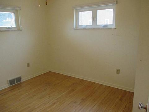109 Circle Dr, Monaca, PA 15061 photo 13