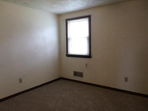 2357 Mt Vernon Dr, Export, PA 15632 photo 9