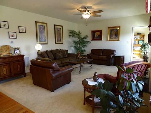 111 Jodi Dr, Beaver, PA 15009 photo 2