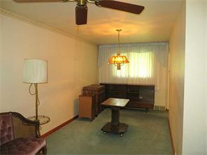291 Forest Dr, Irwin, PA 15642 photo 6