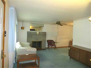 291 Forest Dr, Irwin, PA 15642 photo 4