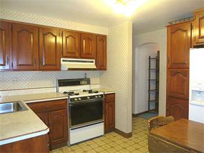 291 Forest Dr, Irwin, PA 15642 photo 7