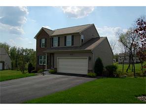 2460 Devlin Ct, Irwin, PA 15642 photo 2
