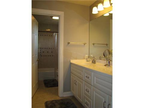 11 Arbor Ct, Irwin, PA 15642 photo 22