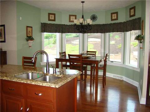 11 Arbor Ct, Irwin, PA 15642 photo 8